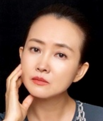 Yang Yang Nationality, Born, Age, Gender, 杨阳, Biography, Plot, Yang Yang (born Yang Zihe) is the daughter of Yang Zongjing, a well-known stage actor and art director in China.